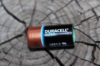 Duracell ULTRA CR123 battery