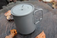 Titanium Mug with lid 750ML