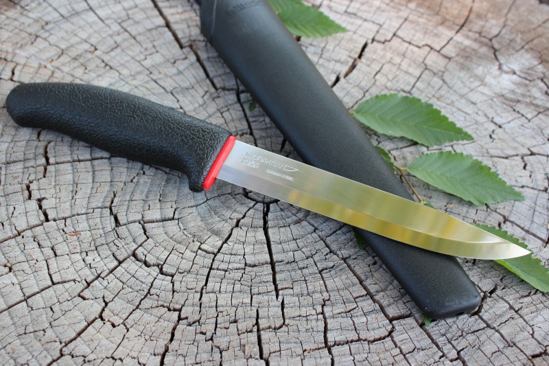 Mora Knives 6in High carbon Allaround photo