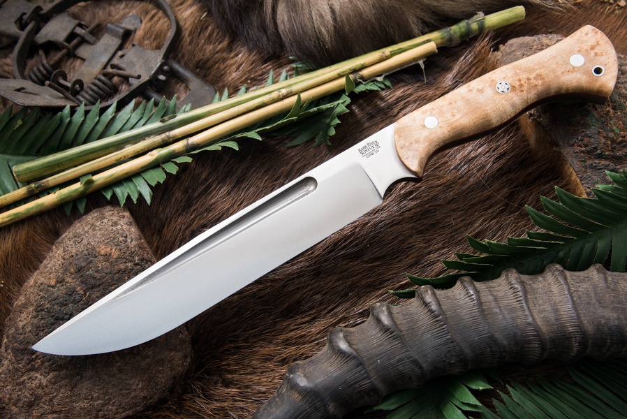 Barkriver Grizzly 3V Birdseye Maple with Red liners photo