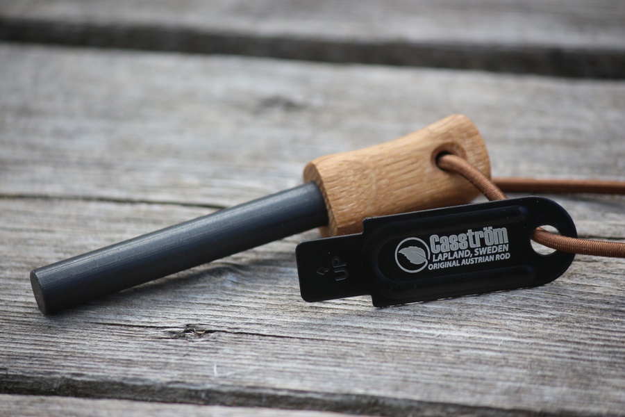Casstrom Firesteel Striker Oak photo